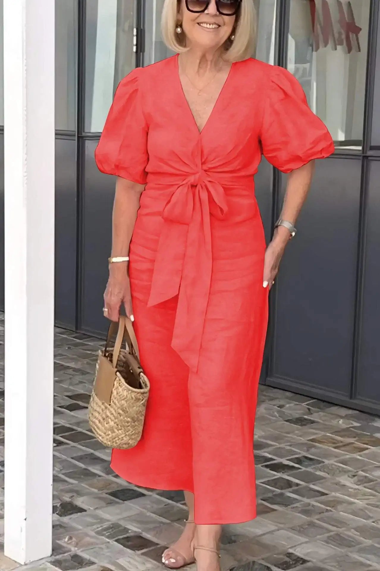 Natasha - Vestido Elegante con Escote en V