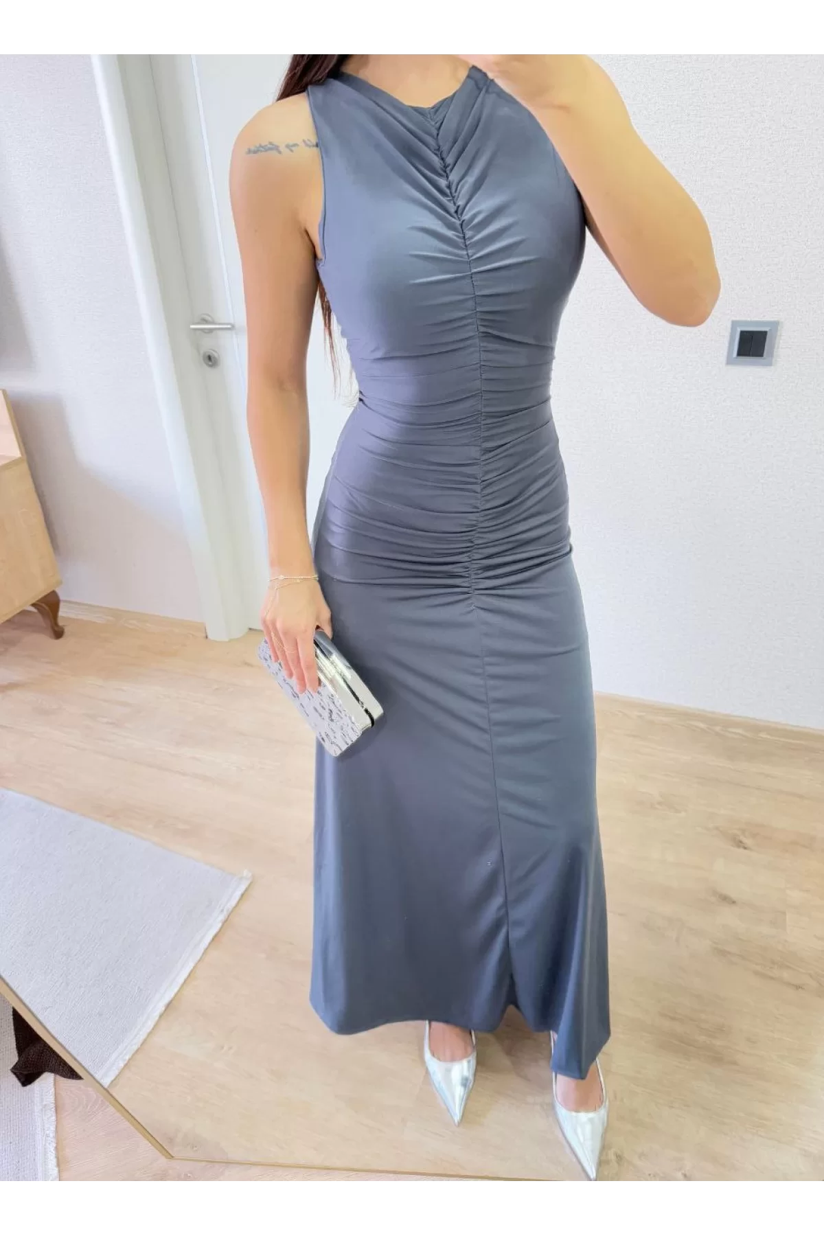 Geneviève | Vestido maxi sin mangas y ligero