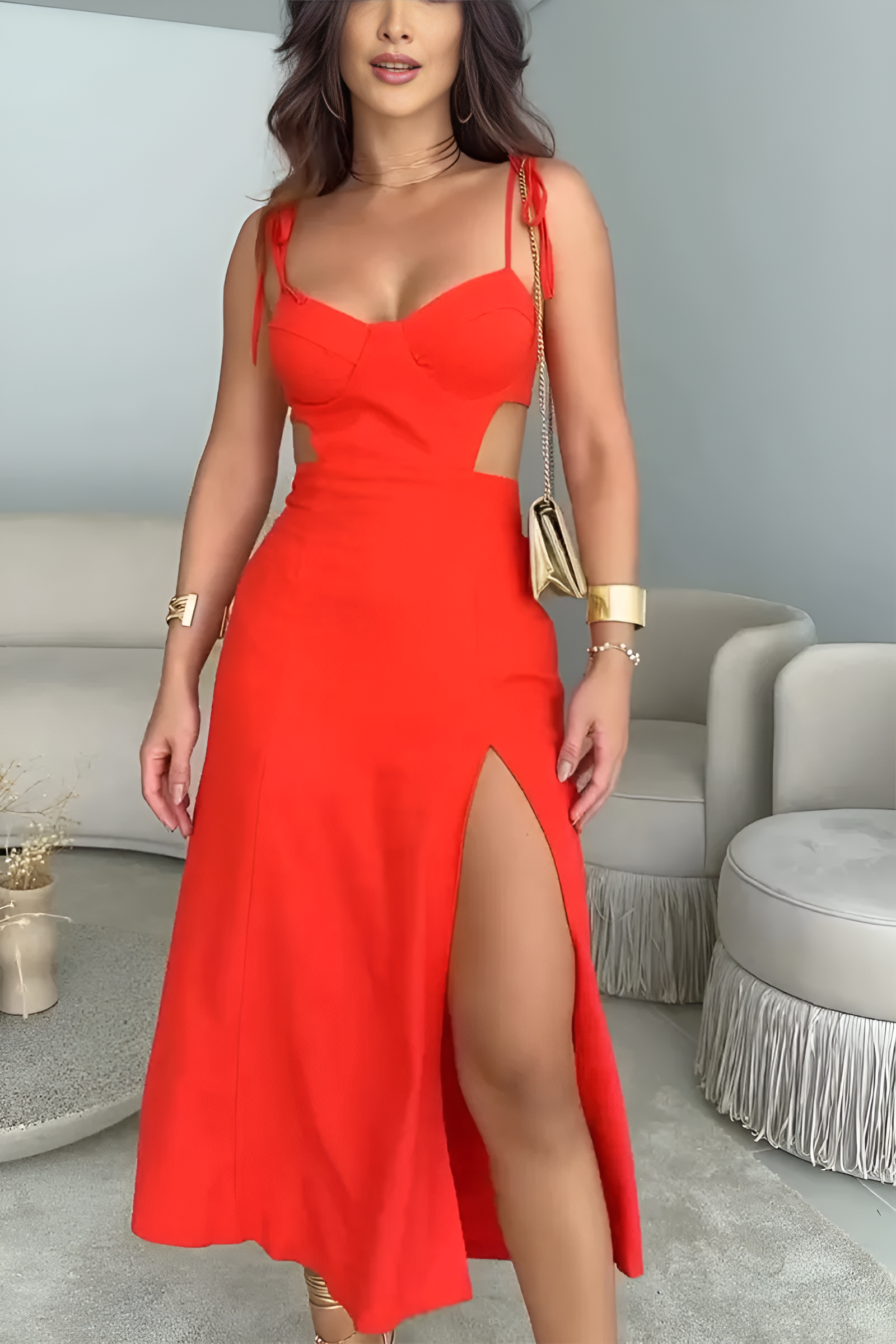 Elis | Vestido elegante con cortes en la cintura